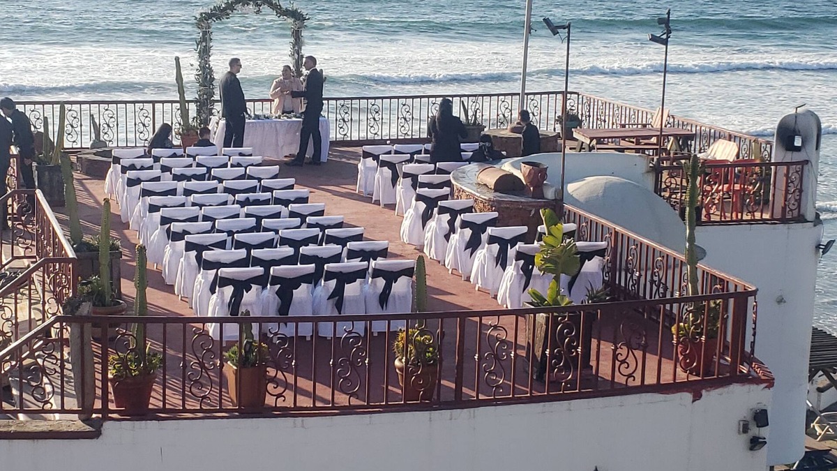 Playas de Rosarito Resort | Casa Playa Baja - Weddings, Birthdays, Reunions & Special Events.