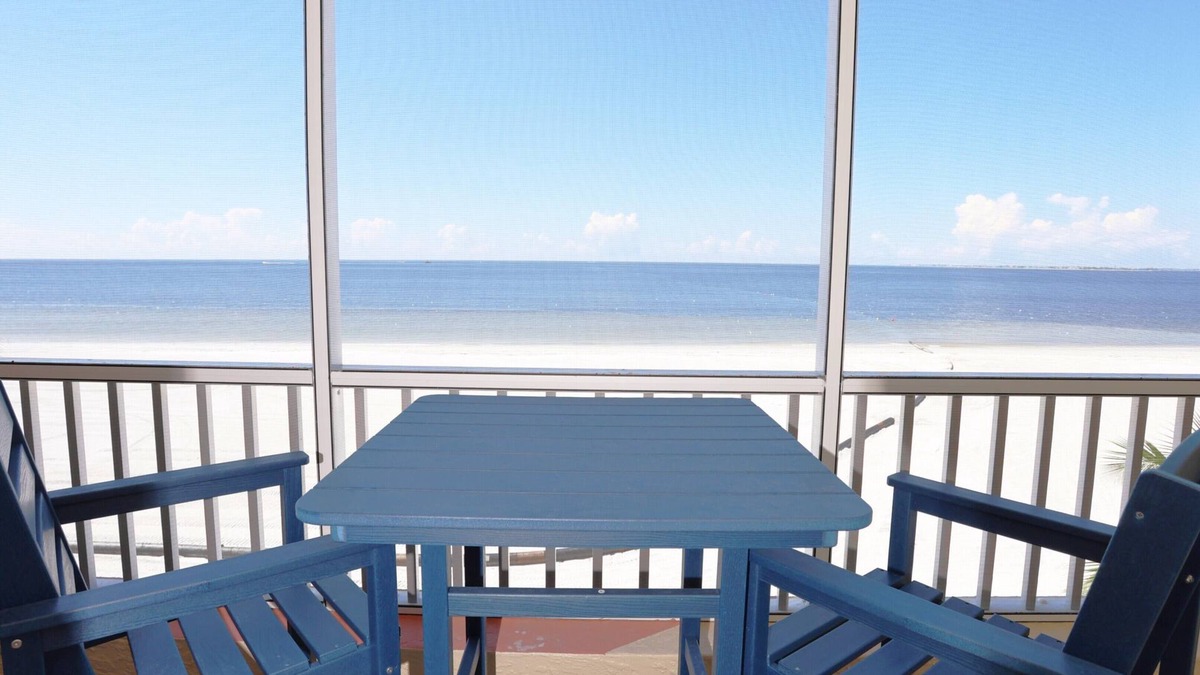Fort Myers Beach Resort | Casa Playa Beach Resort