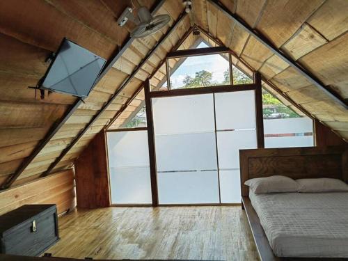 Desamparados House | Casa Rústica Pura Vibra