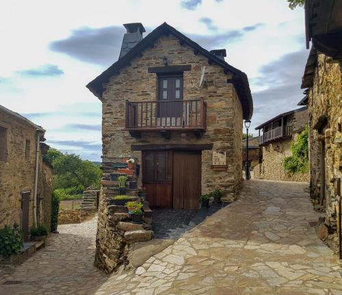 Santa Cruz de los Cuerragos House | Casa rural Rosita