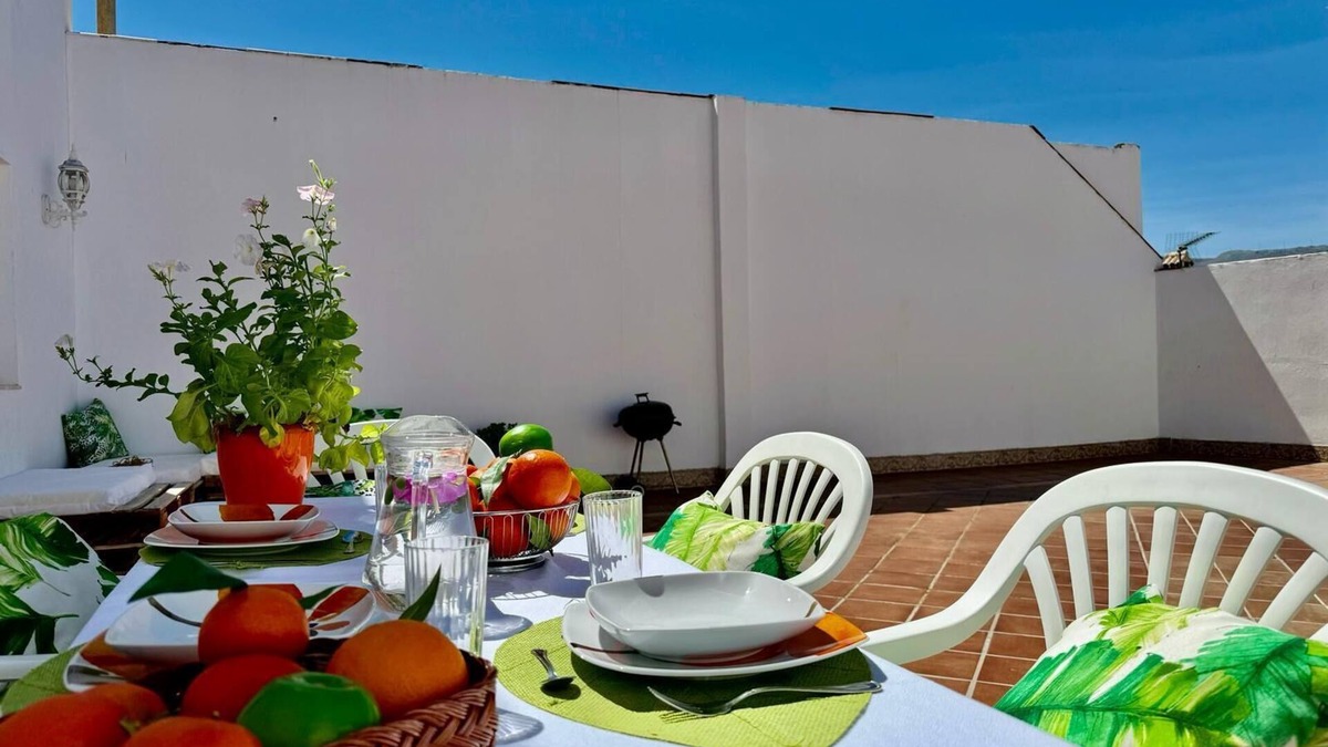 Salar House | Casa Rafael: Family villa for 14, views and nature in Salar