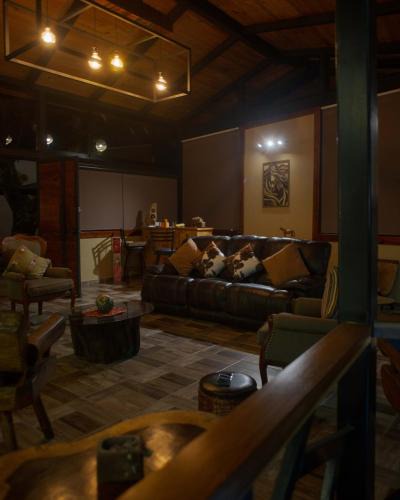 Rafael Lucio Cabin | Casa Real Araiso