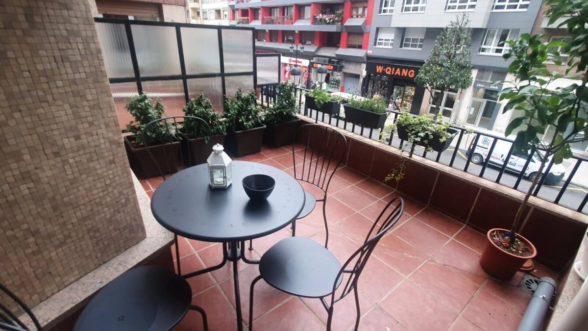 El Cristo y Buenavista Apartment | Casa Riera En el Centro de Oviedo, Terraza, 2hab