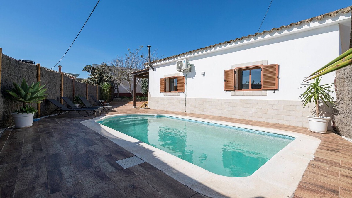 San Ambrosio Villa | CASA ROJA - Lovely villa with private pool