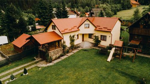 Gheorgheni House | Casa Roland