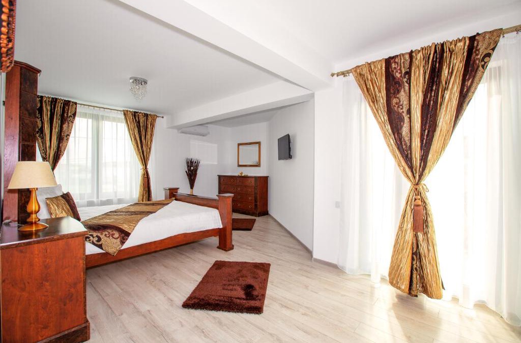 Hateg House | Casa Romeo & Julieta