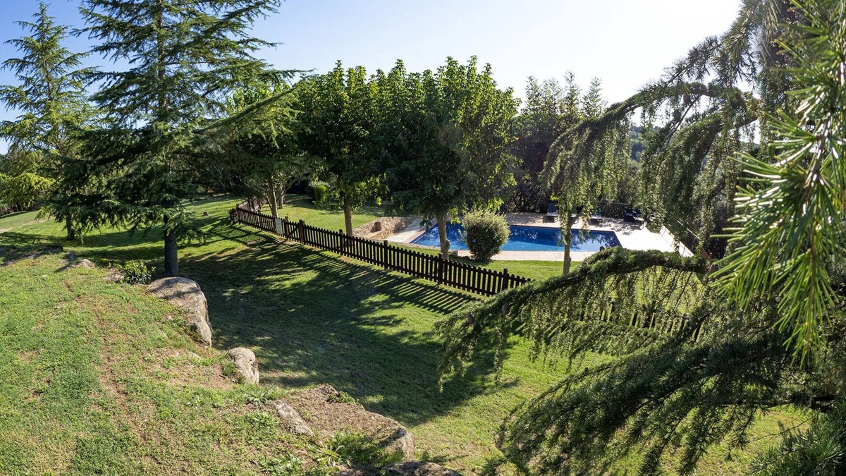 Gironella Villa | Casa Romira - Authentic villa w/mountain views, pool, BBQ & large garden