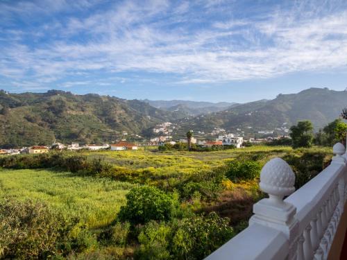 Teror Apartment | CASA ROSALÍA. APARTAMENTO CON VISTAS A LA MONTAÑA