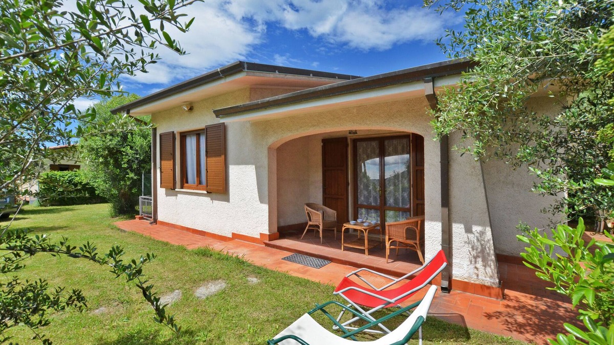 Strettoia House | Casa Rosalba, Pietrasanta, Italy