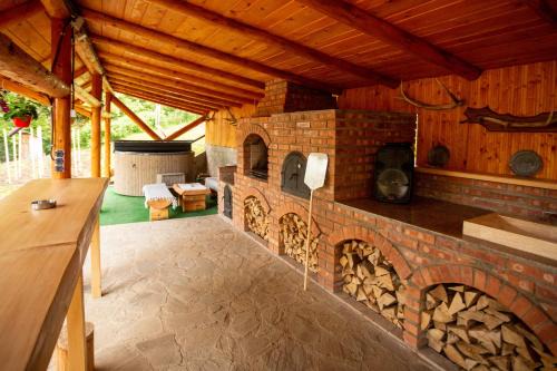 Paltineni Villa | CASA RUMELIA