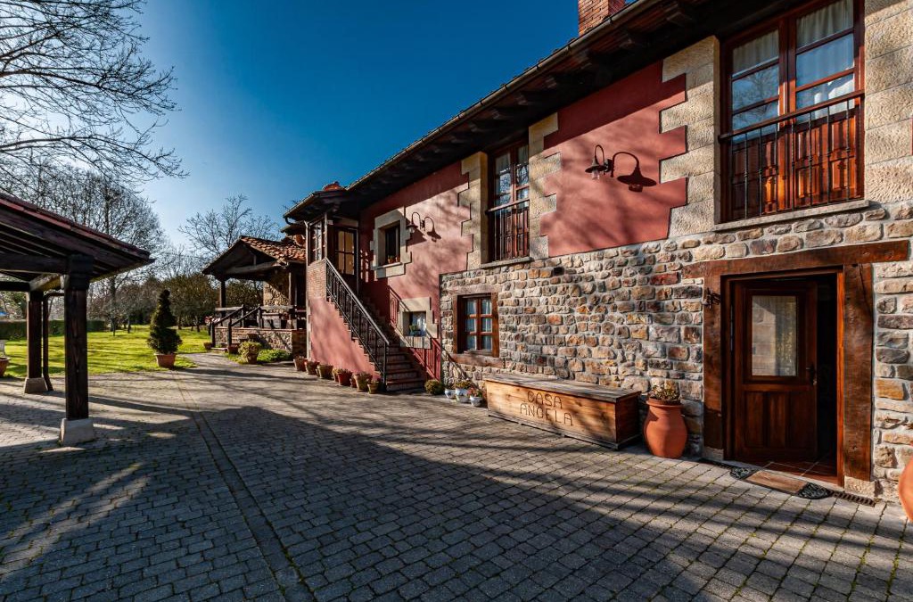 Villanueva de la Pena Ski Chalet | Casa Rural Ángela 1