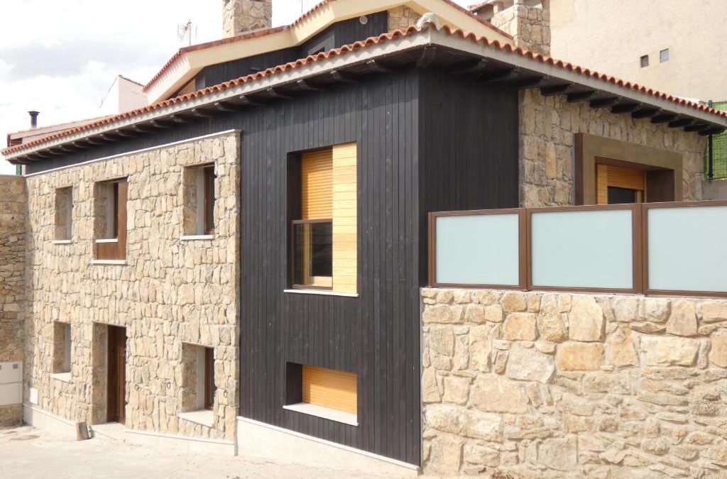 Robledondo Ski Chalet | Casa Rural A Ritmo De Burro