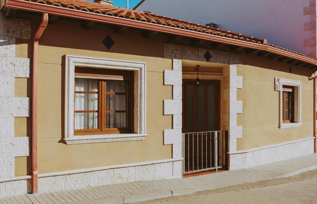 Fromista House | CASA RURAL AUREA