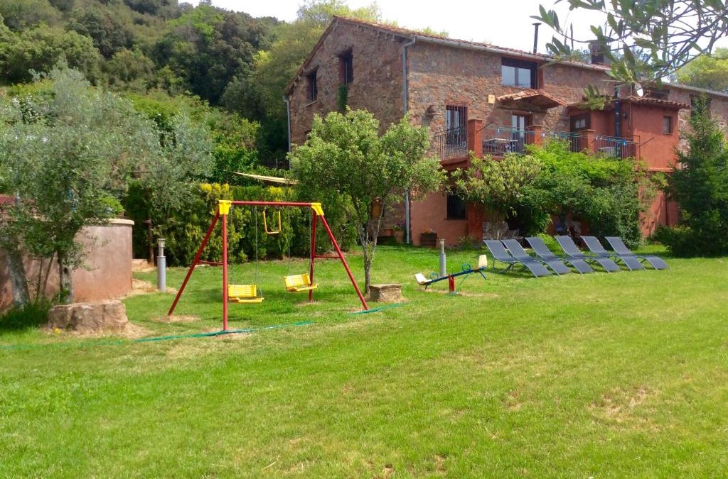 Guils del Canto Villa | Casa rural con piscina y vistas al valle - Cal Pallarès