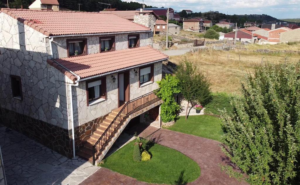 Hontoria del Pinar House | CASA RURAL COSTALAGO