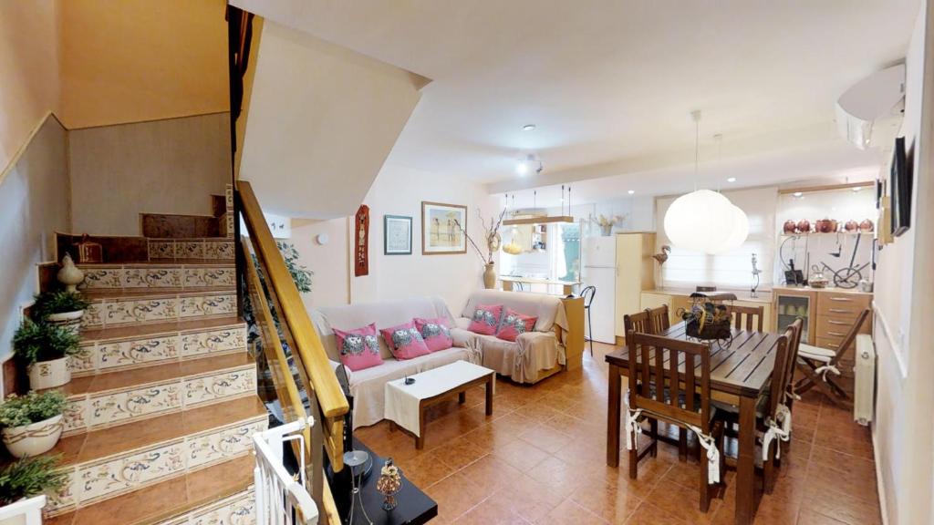 Cabanas de Ebro House | Casa Rural El Herrador