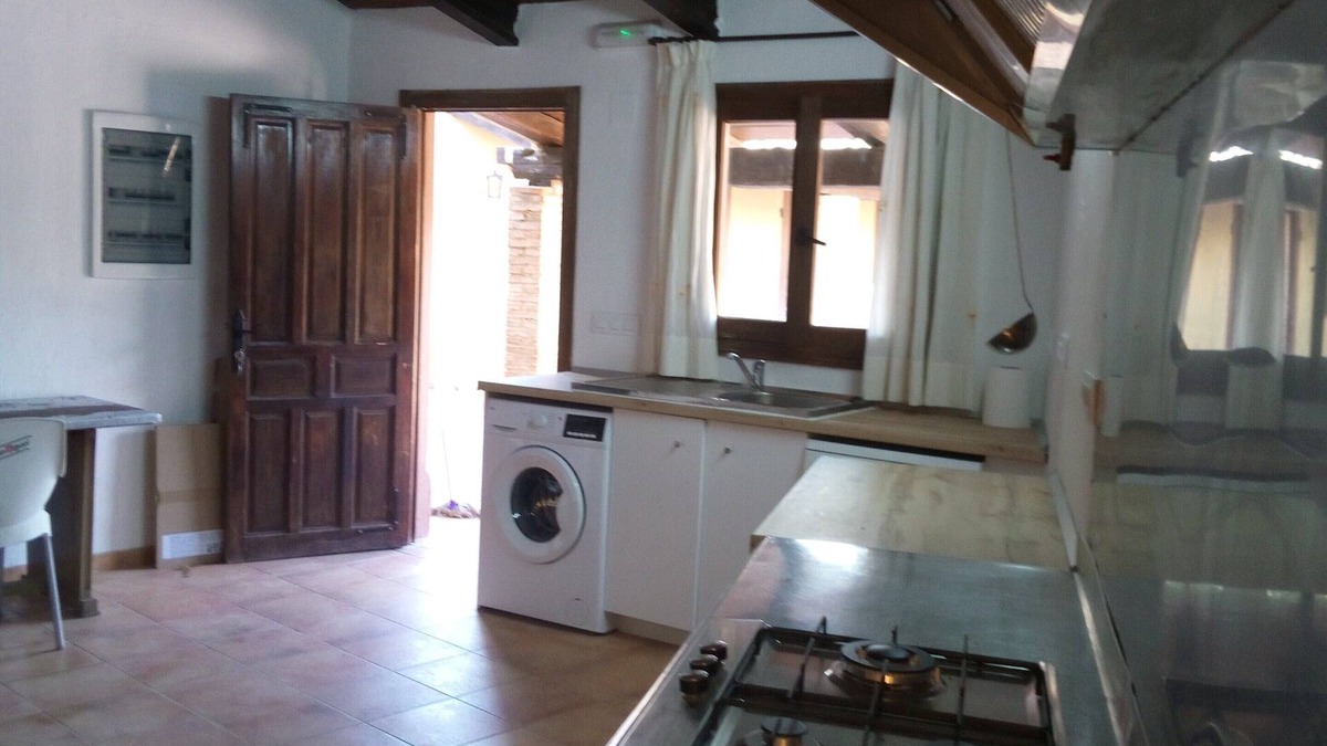 Rubielos Bajos Cottage | Casa Rural en Rasante -capacidad 16-18 Personas