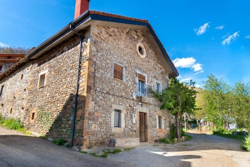 Boca de Huergano House | Casa rural El Casar de Espejos I y II