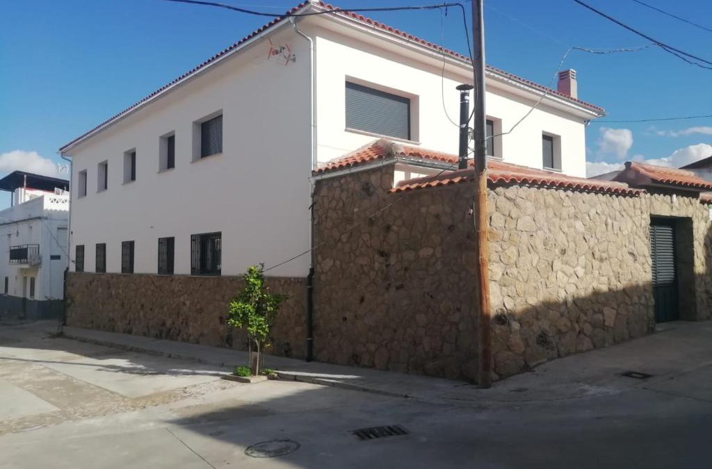 Peraleda de San Roman House | Casa Rural Feymar