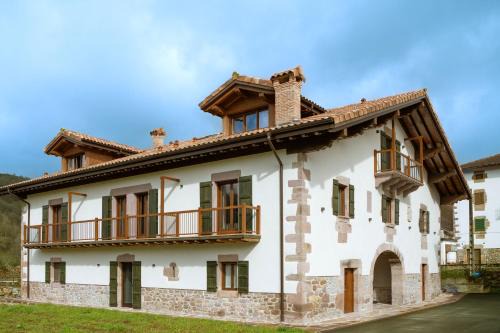 Baztan House | Casa Rural Kabia