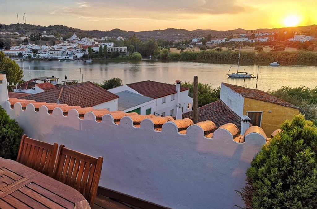 Sanlucar de Guadiana House | Casa rural La Rabá Terraza con increíbles vistas