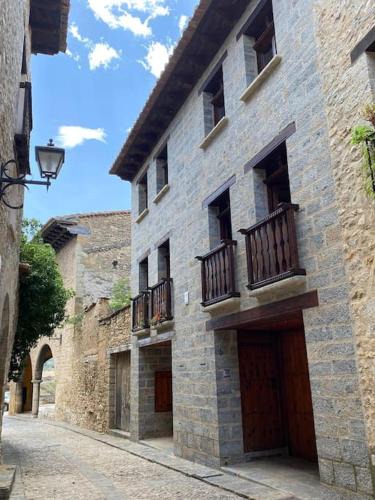 Mirambel House | Casa Rural La Peña