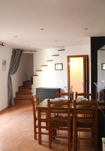 Cirat House | Casa Rural La Valentina
