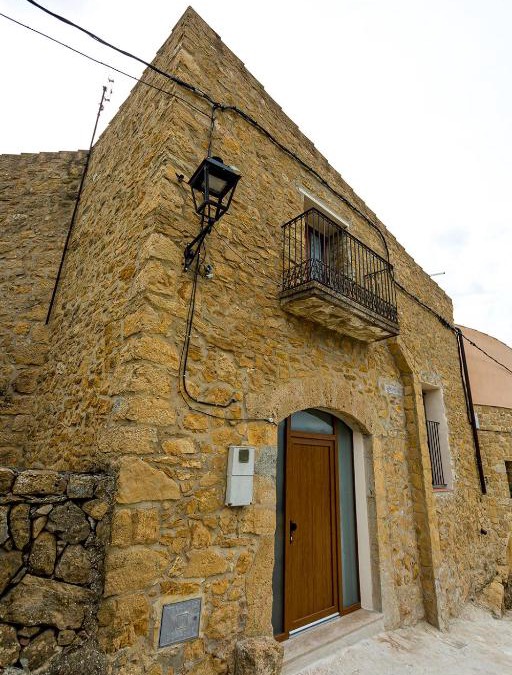 Ballestar House | Casa Rural La Vinyeta