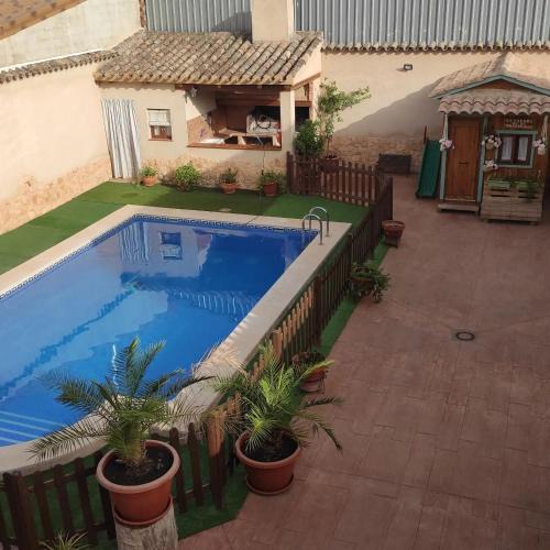 Argamasilla de Alba Apartment | CASA RURAL LOS ABUELOS COMPLEJO CON PISCINA COMPARTIDA ,a