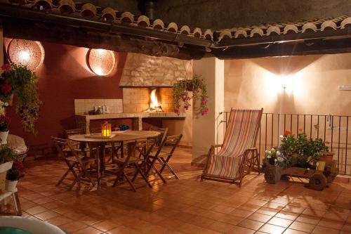 Puebla de San Miguel House | Casa Rural Majico