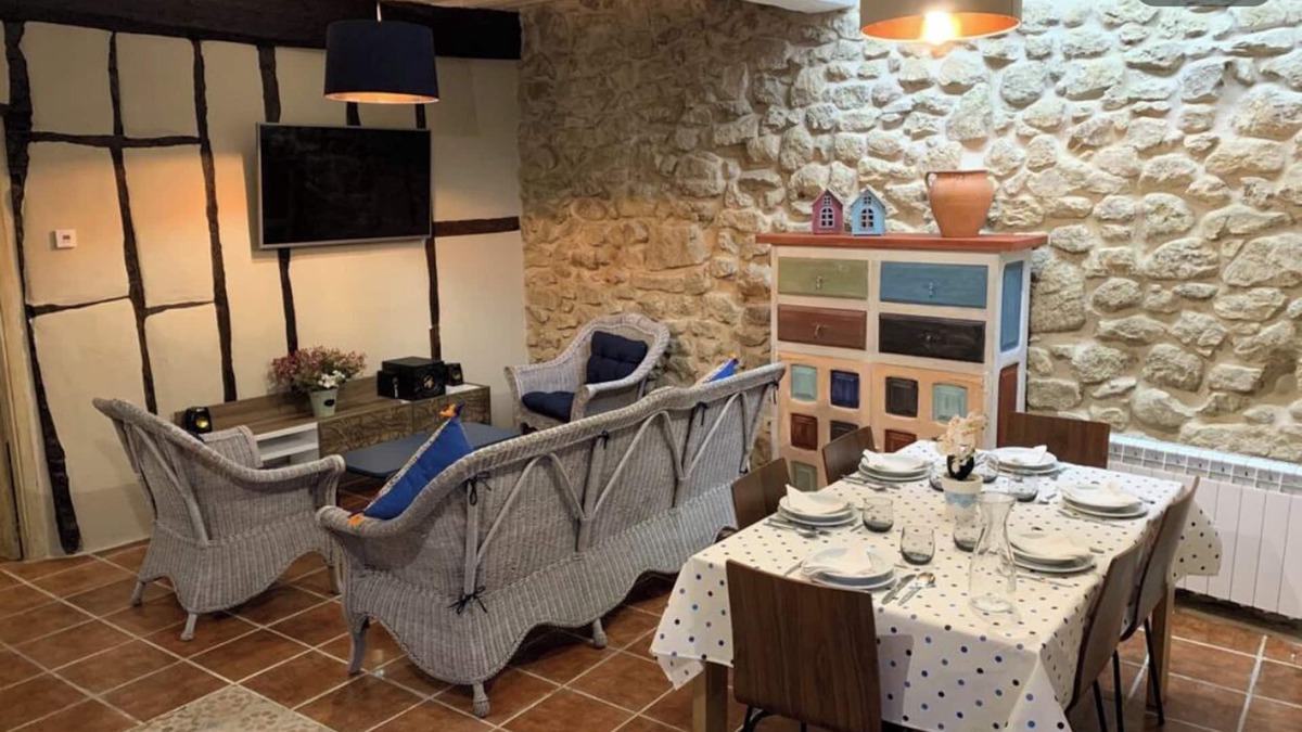 Candelario Cottage | Casa Rural Recién Reformada con Encanto ¡una Experiencia Turística de Calidad!
