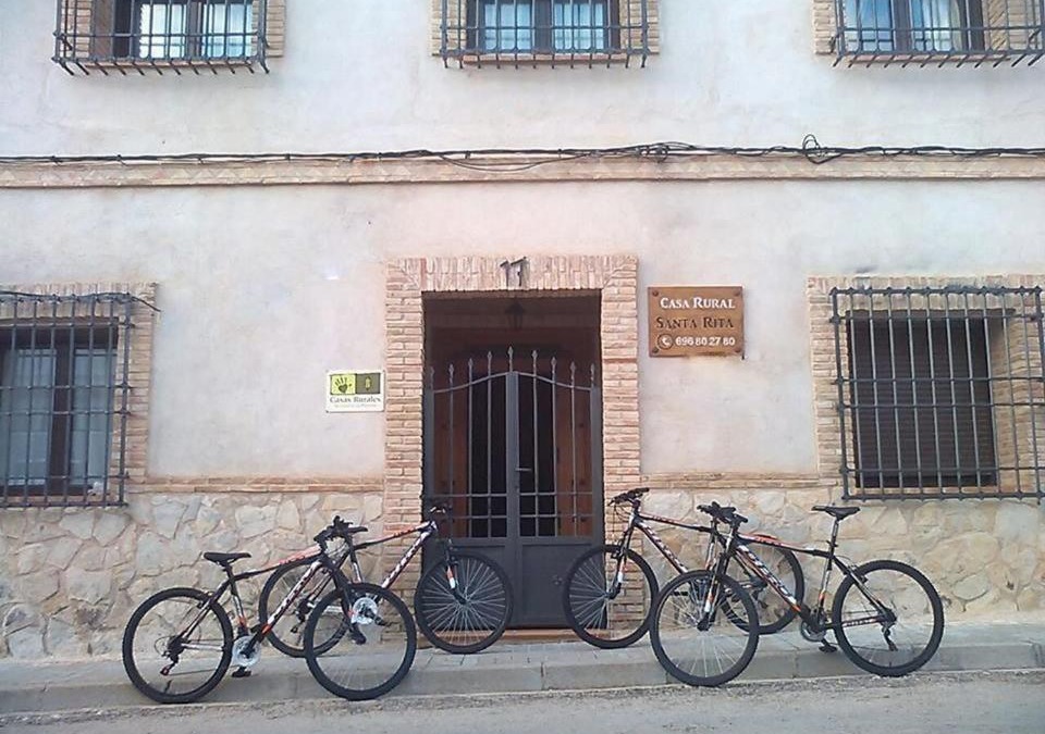 Mota del Cuervo House | Casa Rural Santa Rita