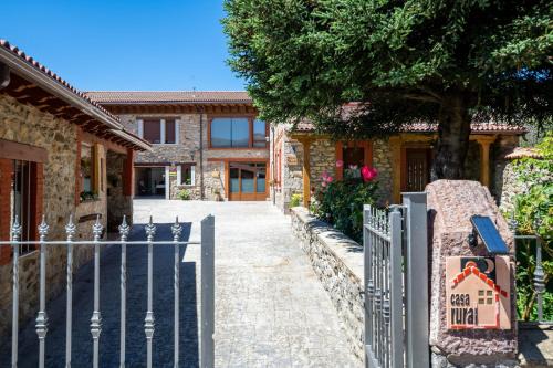 Pallide House | Casa Rural Solapeña