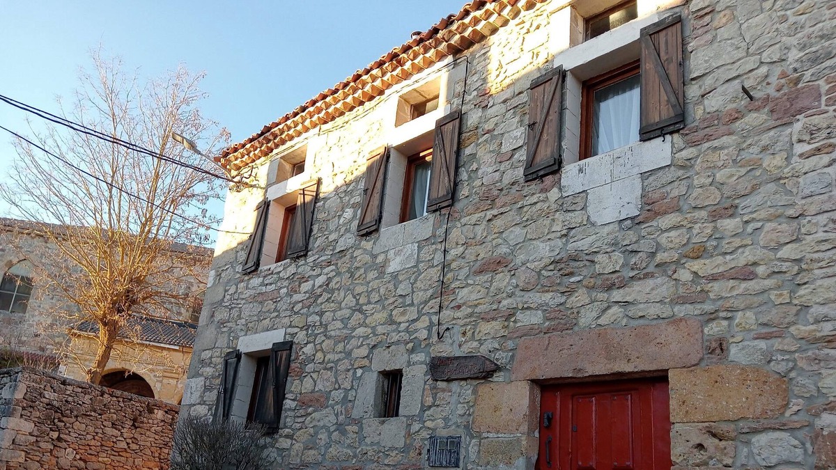 Dobro House | Casa Rustica Menta Chocolate, Parque Natural Alto Ebro y Rudron