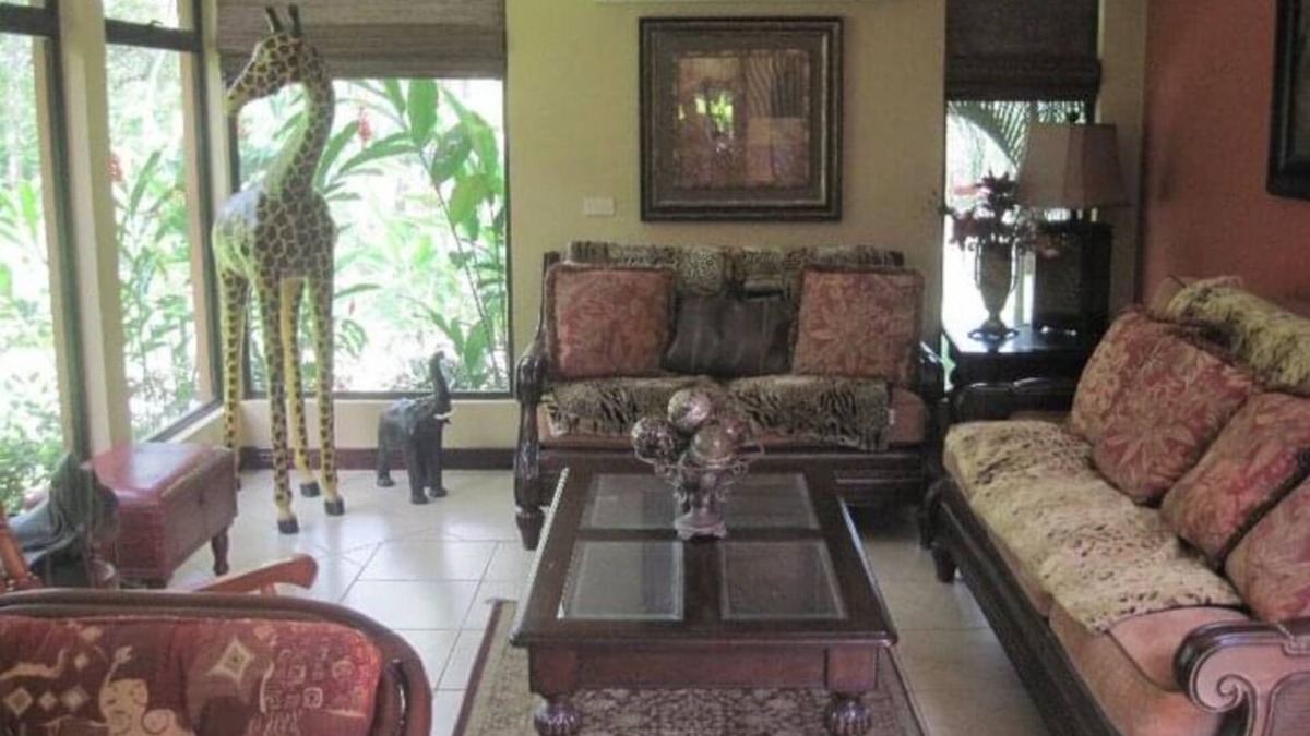 Camaronal House | Casa Safari Maganda located in the middle ofnparadise.