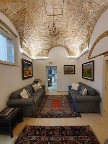 Irsina House | Casa Santa Maria - Beautifully restored house in centro storico Irsina Basilicata Puglia