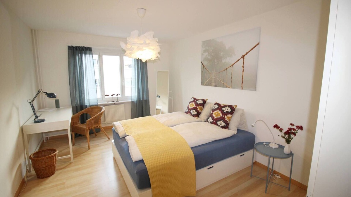St. Gallen Apartment | Casa Schilling- 2,5 rooms with balcony near hospital, university