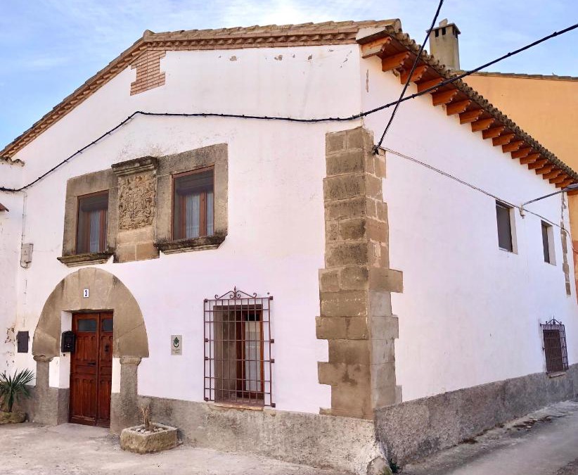 Lupinen-Ortilla House | Casa Solariega