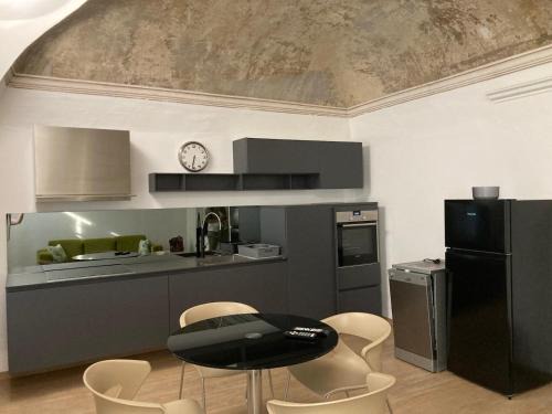 Saluzzo Apartment | Casa sulla Piazzetta