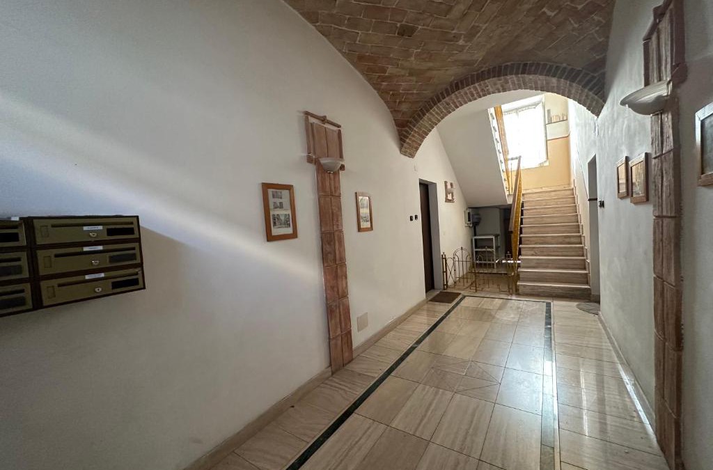 Terni Apartment | Casa Susanna - delizioso piano terra, centralissimo, superservito, tranquillo, appena fuori ZTL parcheggio libero