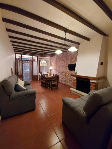 Cati House | Casa Tòfol