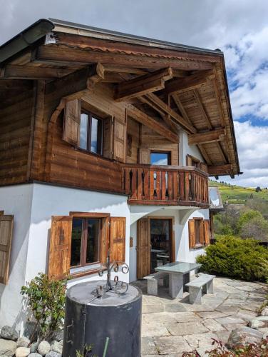 Brigels Ski Chalet | Casa Tgiet
