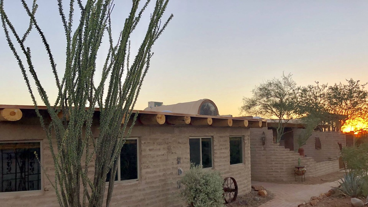 Tucson Estates Bed & Breakfast | Casa Tierra Adobe Bed & Breakfast Inn