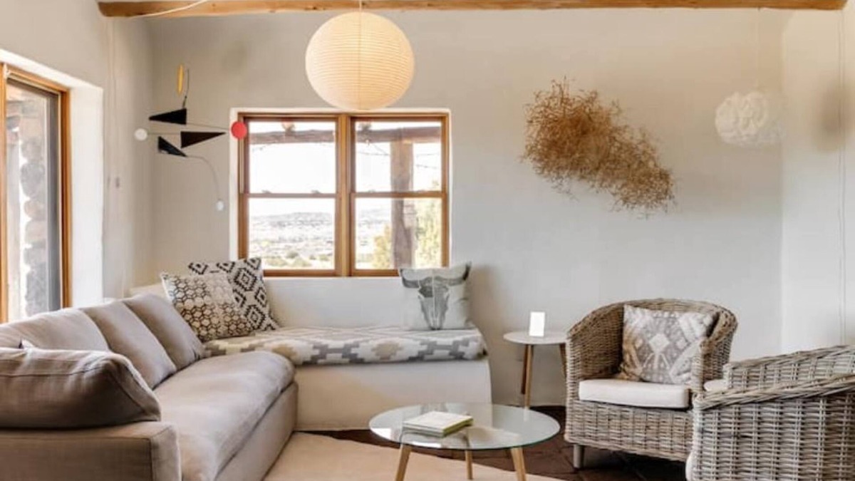 Abiquiu House | Casa Tocaya: Adobe Gem in O'Keeffe country!