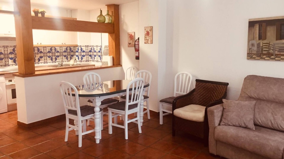 Nalda House | Casa Torredano II (full rental for 4/6 people)