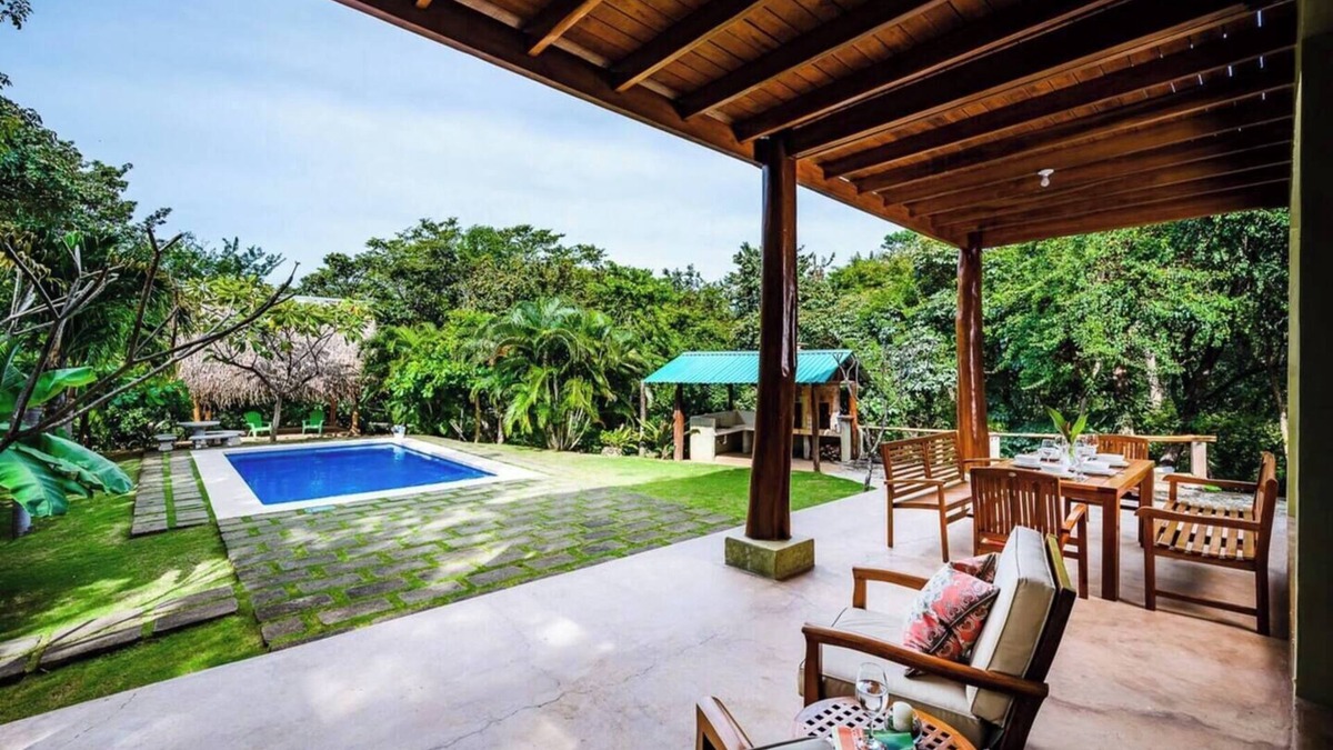 Rio Seco House | Casa Tranquila- spacious and quiet 3 bedroom villa with pool
