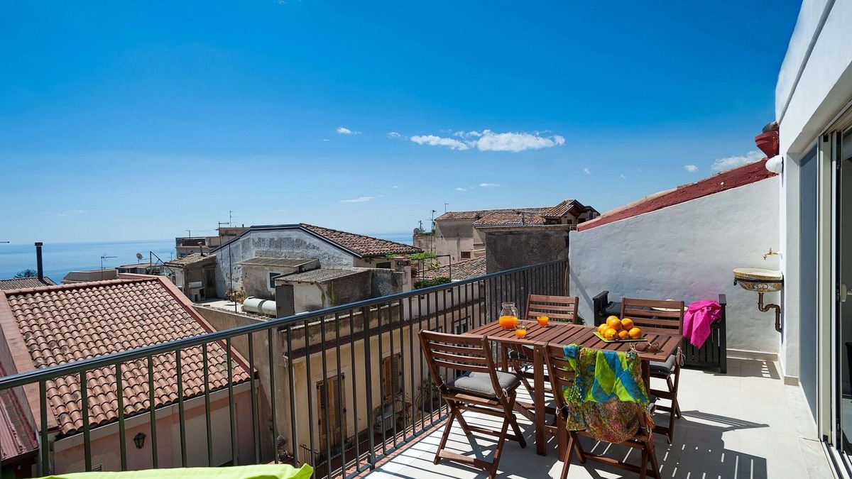 Taormina City Centre Apartment | Casa Umberto in Taormina