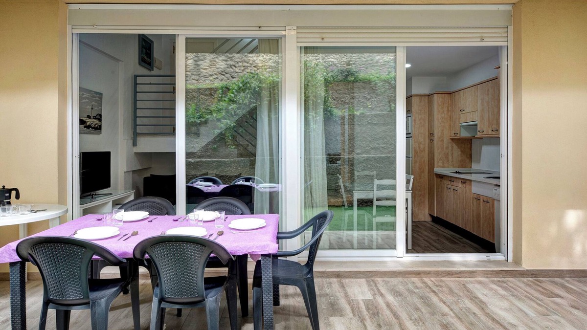 Los Canos de Meca House | “Casa Vacacional en Caños de Meca” with Shared Pool