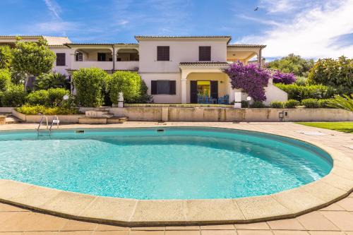 Monte Petrosu House | Casa Vacanza sa pedra romantica