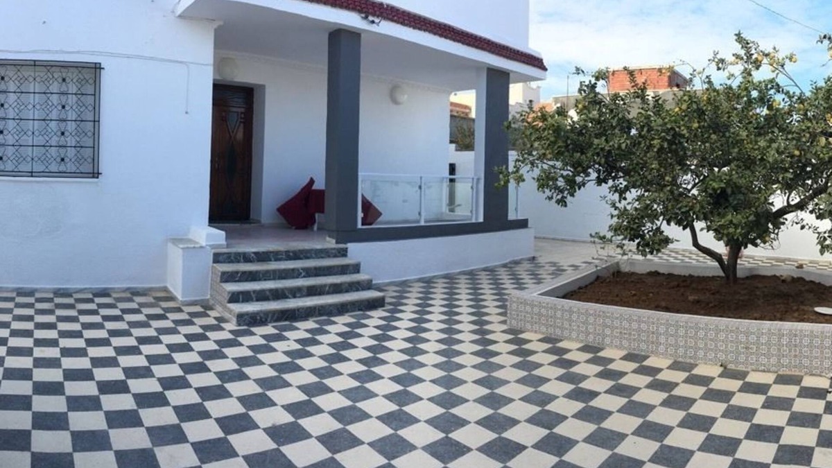 Hiboun House | Casa Vacanze Al Mare A Mahdia